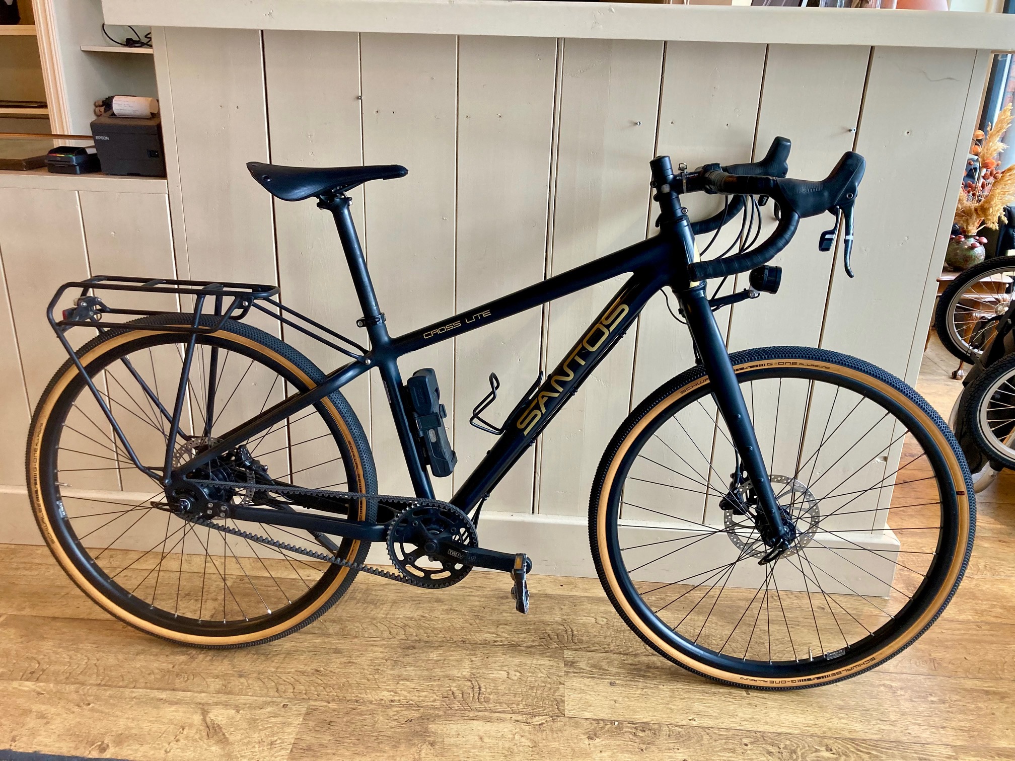 Santos Cross Lite Rohloff matzwart Jack