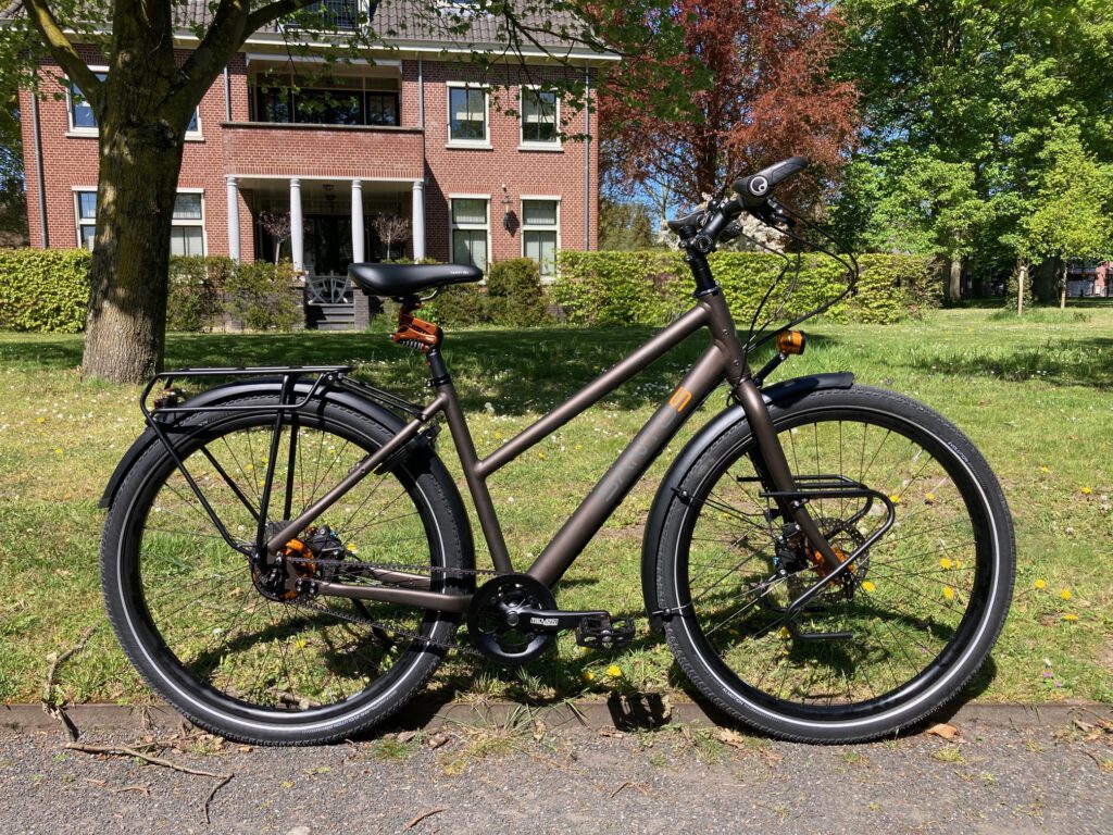 Santos Travelmaster 3+ Coffee met oranje details