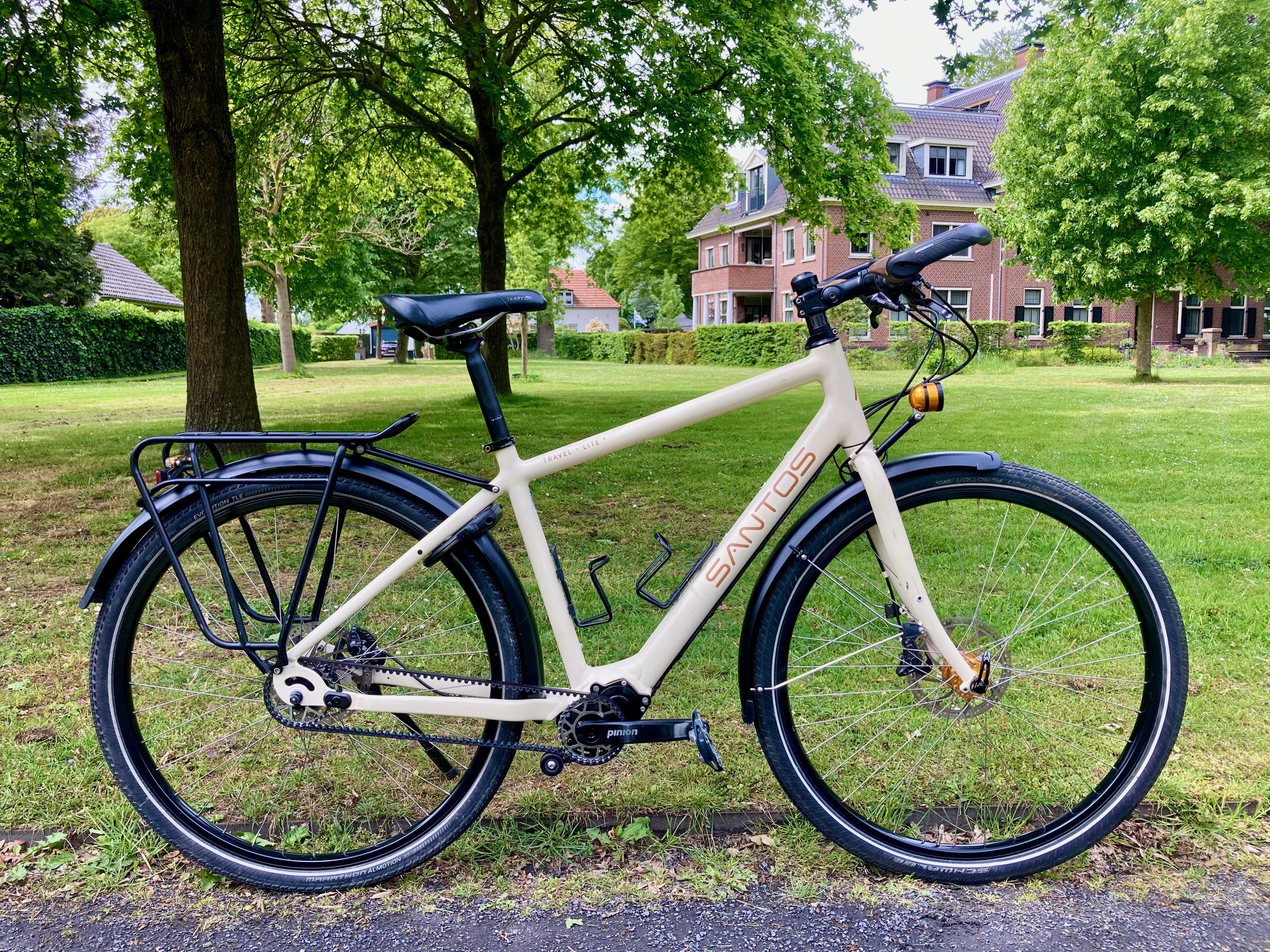 Santos Travel Lite+ Pinion P1.18 beige