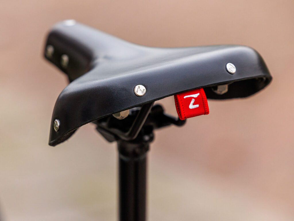 Zadelman Modern leren zadel